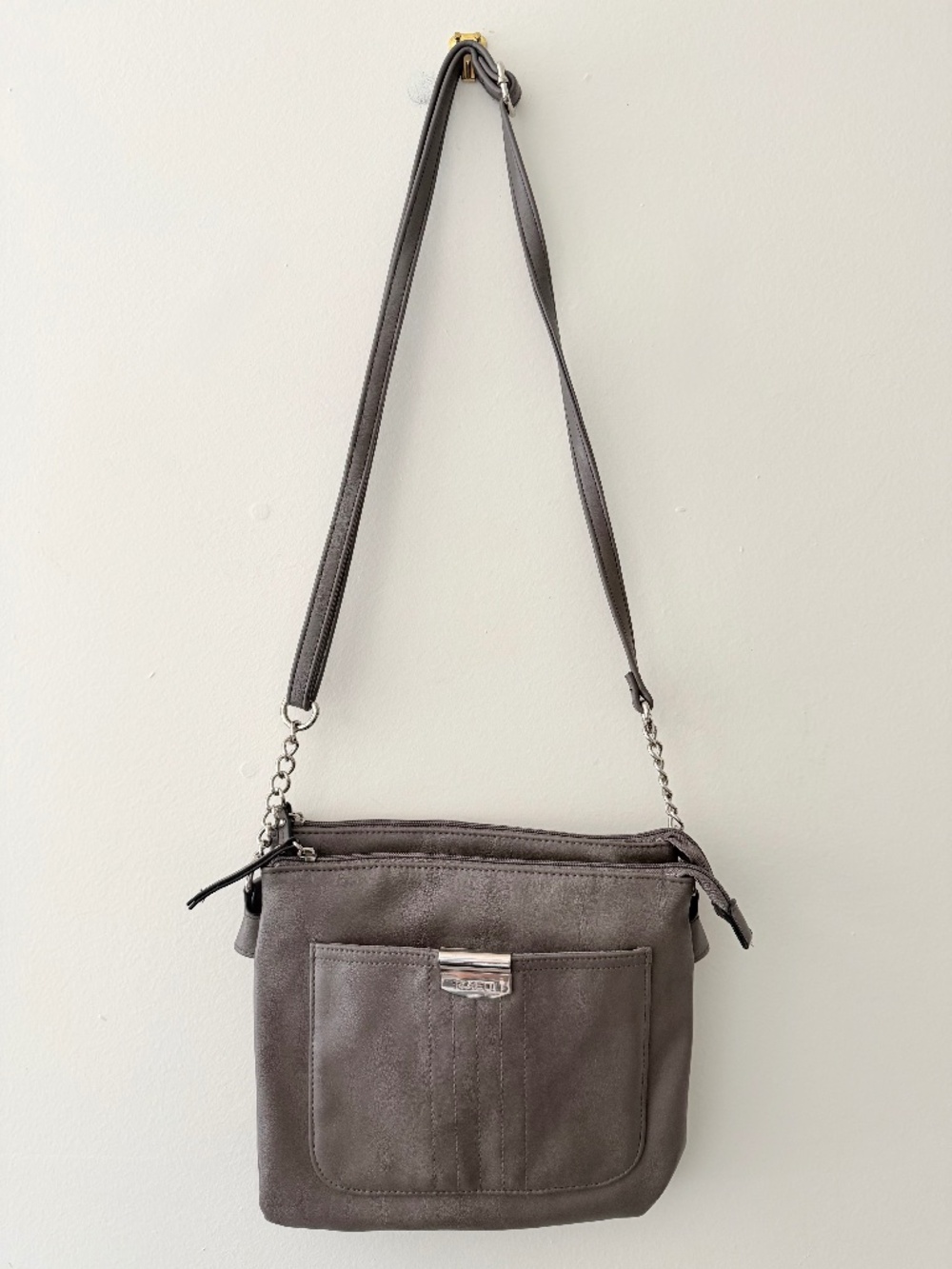 Rosetti 'Midge' Crossbody Bag Travel Pockets Vacation Purse Bag